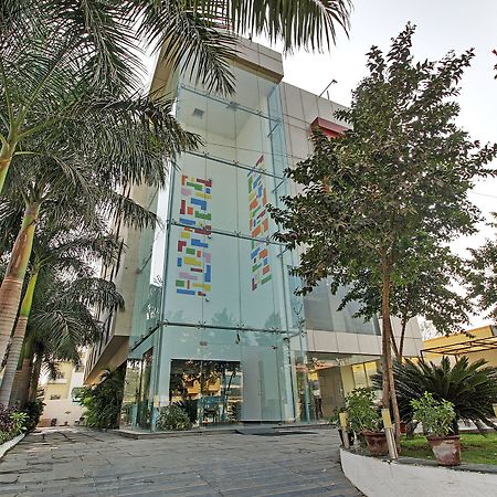 Hotel Sai Miracle Shirdi Buitenkant foto