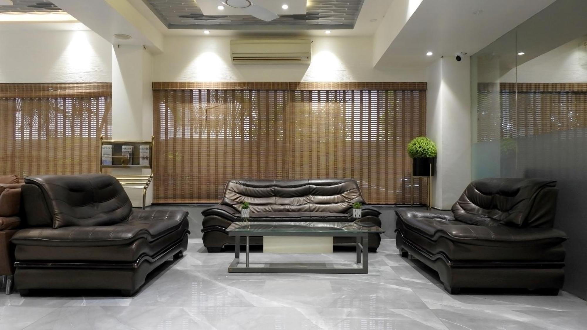 Hotel Sai Miracle Shirdi Buitenkant foto