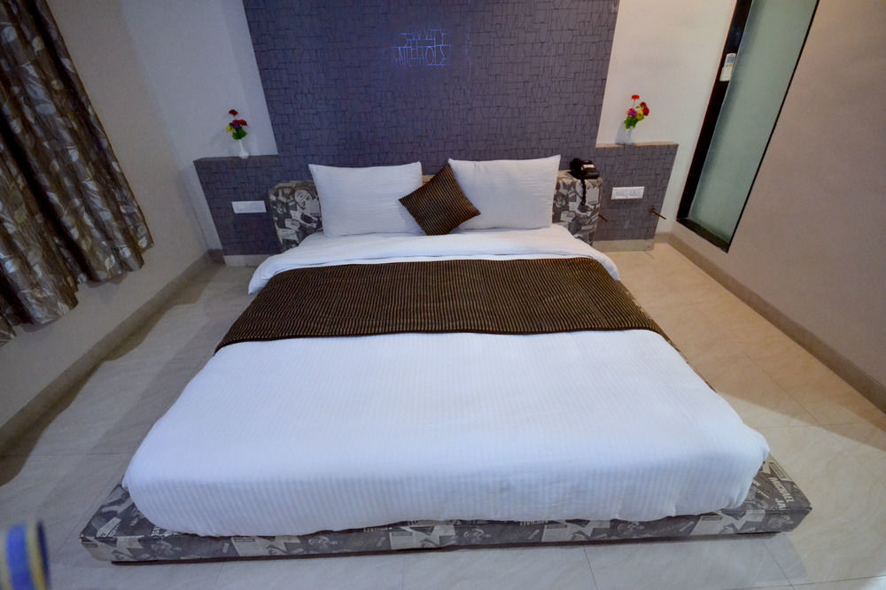 Hotel Sai Miracle Shirdi Buitenkant foto