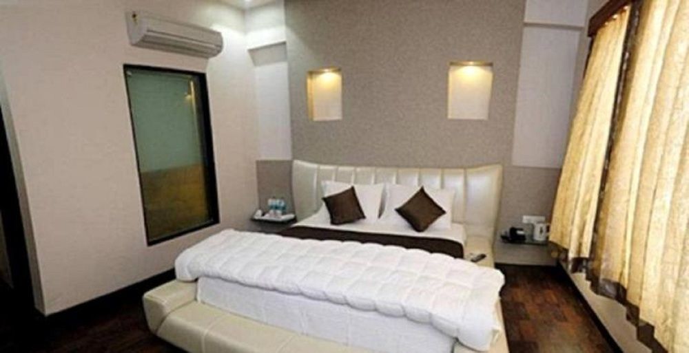 Hotel Sai Miracle Shirdi Buitenkant foto